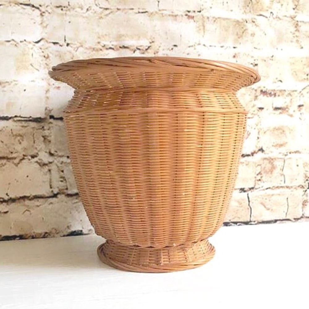 Vintage Basket Urn Curvy Vintage Planter Decor